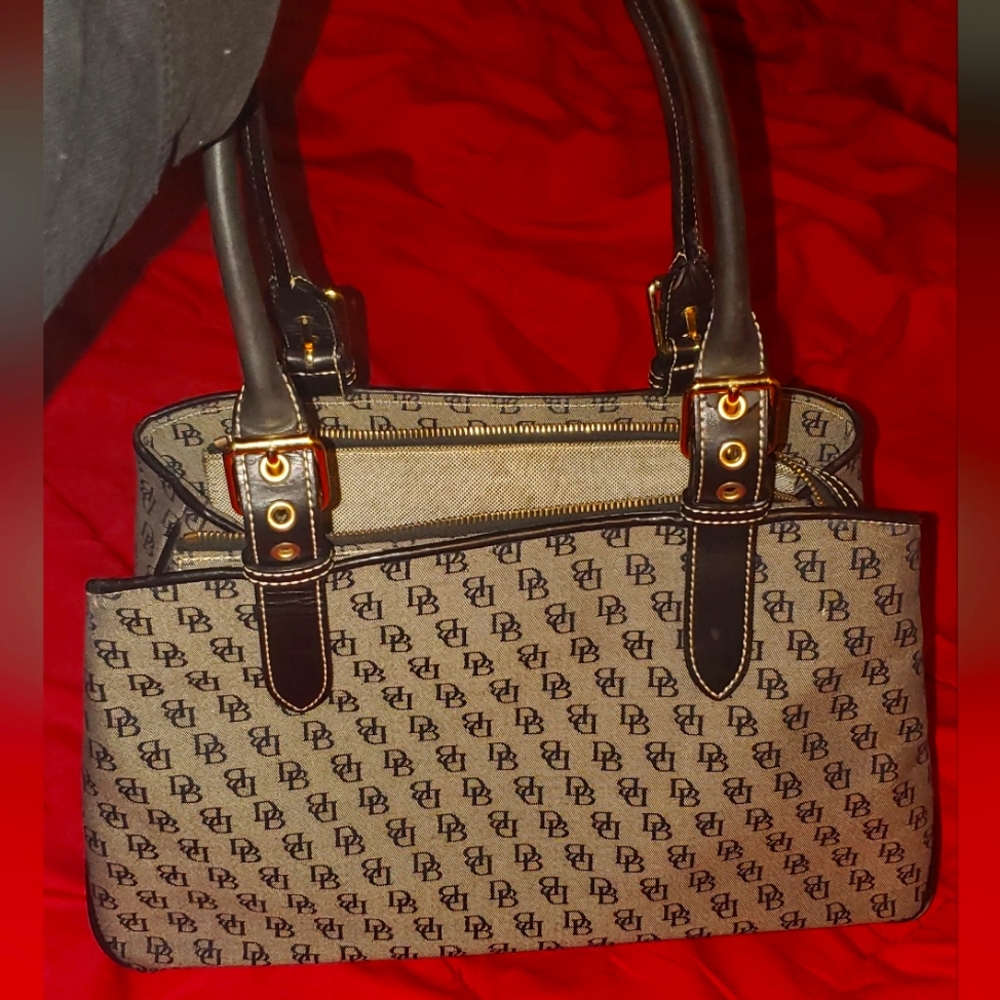 Vintage Dooney & Bourke Vintage 3 Piece Handbag Set.